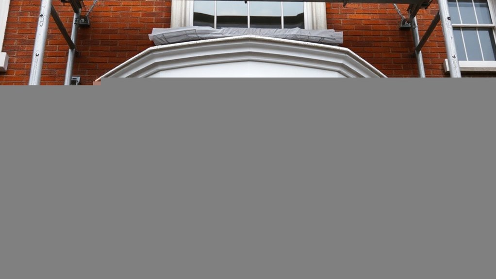 Bay Windows Iver